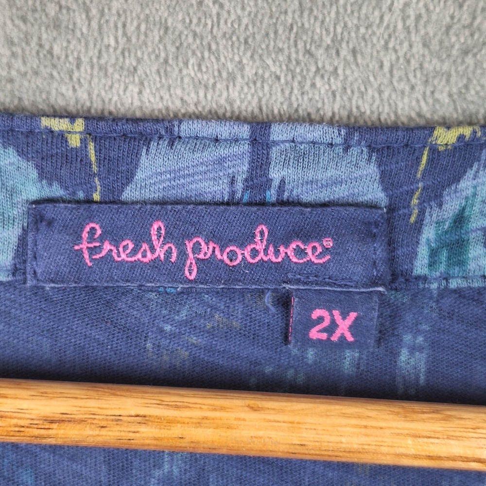 Fresh Produce Top Womens 2X Blue Geometric Popover Henley Boxy Resort Casual - Picture 2 of 7